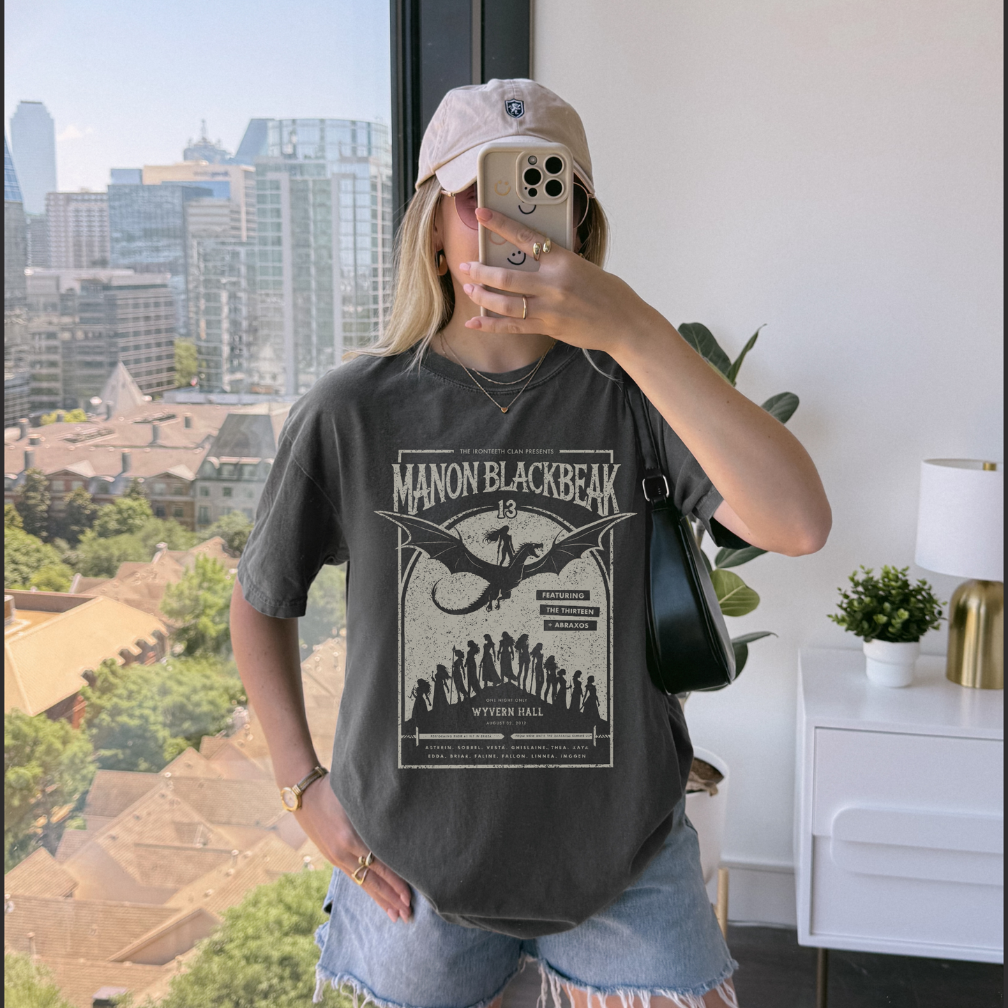 Manon Blackbeak Shirt | Throne of Glass Merch