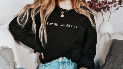 Rowan Whitehorn Crewneck | Throne of Glass | Black